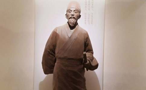 《春江花月夜》张若虚译文+赏析