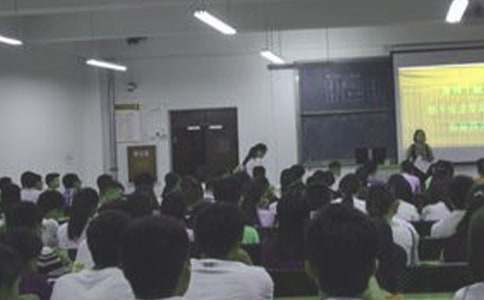 年级主任竞聘演讲稿（通用20篇）